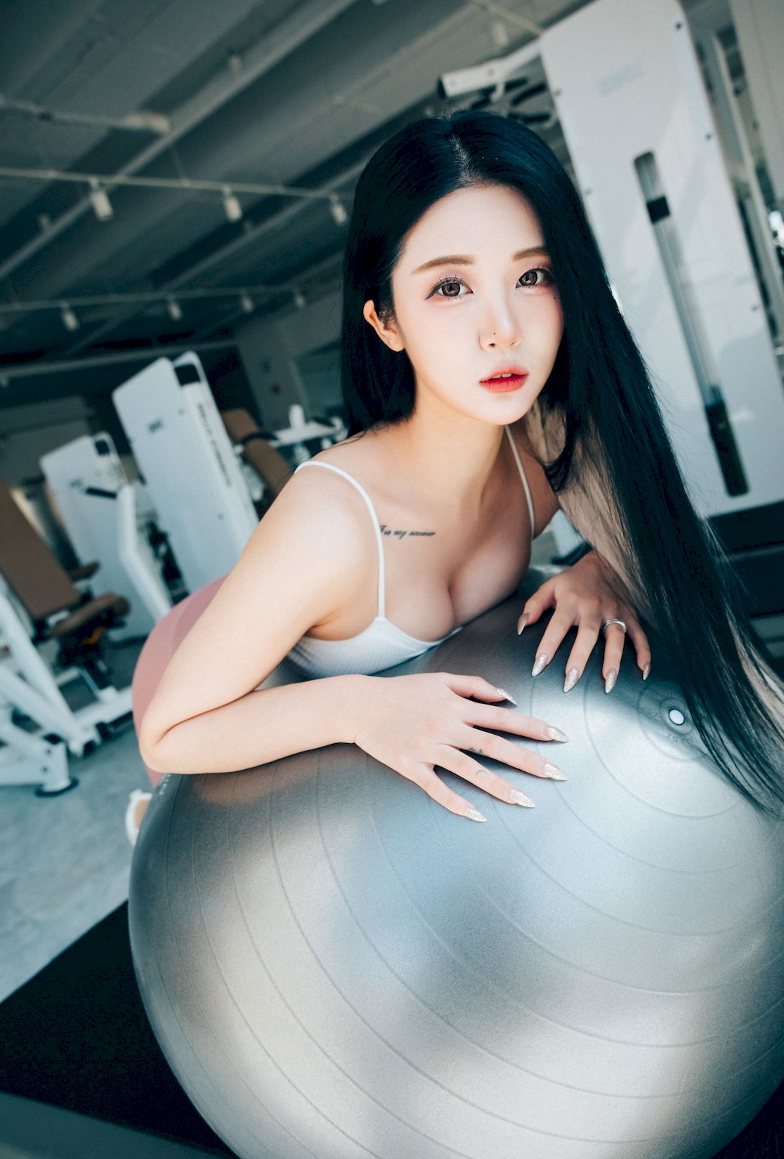 ĻıȻŮ  Bomi [LOOZYд] Bomi[126P] PTirl 41ҳ